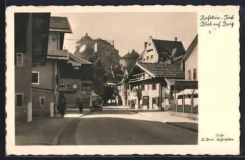 AK Kufstein, Strassenpartie mit Blick zur Burg