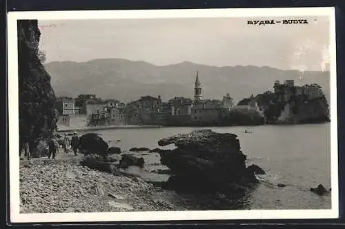 AK Budva, Panorama mit Felsen