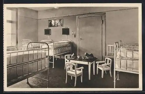 AK Rosenheim / Obb., Städtisches Krankenhaus, Kinderzimmer