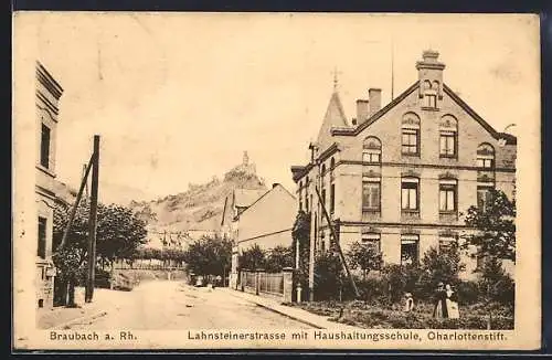 AK Braubach, Lahnsteinerstrasse mit Haushaltungsschule, Charlottenstift