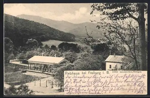 AK Freiburg i. B., Hotel-Sanatorium Rebhaus mit Bergpanorama aus der Vogelschau