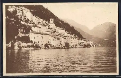 AK Gandria /Lago di Lugano, Ortsansicht vom See her