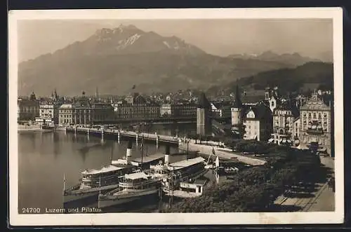 AK Luzern, Dampfer am Landungsplatz, Blick zum Pilatus