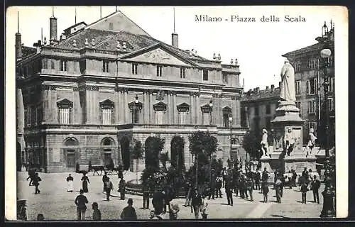 AK Milano, Piazza della Scala