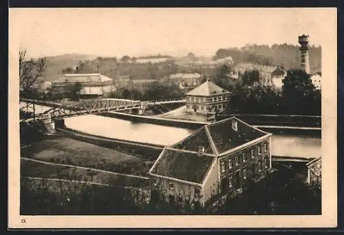 AK Fauquez, Verreries de Fauquez, Panorama de Fauquez montrant en partie les Batiments de notre usine de verres spéciaux