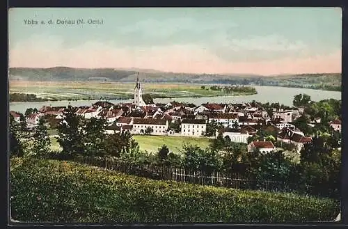 AK Ybbs a. d. Donau, Teilansicht mit Kirche