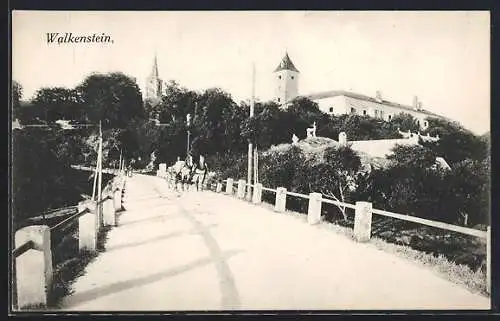 AK Sigmundsherberg, Walkenstein, Ortsansicht, Pferdefuhrwerk