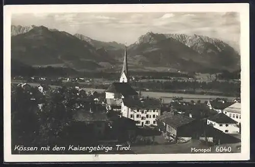 AK Kössen /Tirol, Teilansicht mit dem Kaisergebirge