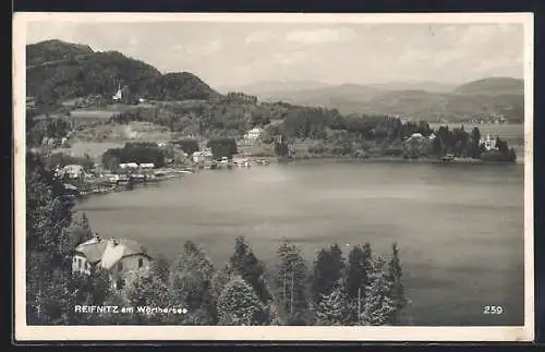 AK Reifnitz am Wörthersee, Ortsansicht mit See und Blick in die Ferne