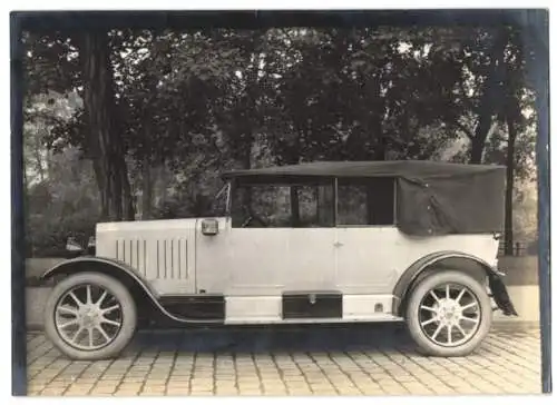 Fotografie Auto Protos Landaulet, Taxi mit Weinberger-Karosserie in der Zeppelinstrasse 71 München