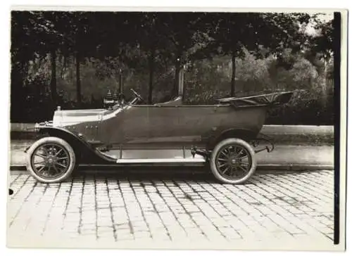 Fotografie Auto Protos Cabrio, Cabriolet mit Weinberger Karosserie vor der Fabrik Zeppelinstr. 71 in München