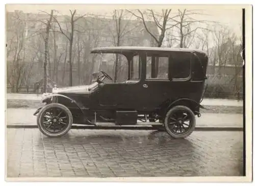 Fotografie Auto Protos Siemens-Schuckert Landaulet, PKW mit Weinberger Karosserie vor der Fabrik Zeppelinstr. 71 München