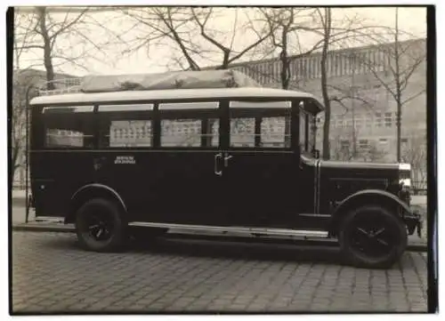 Fotografie Bus Mercedes Benz, Linienbus der Reichspost mit Weinberger-Aufbau in der Zeppelinstr. 71 München