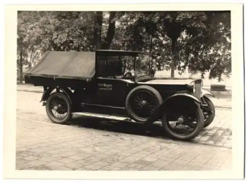 Fotografie Kleinlaster Adler, LKW-Pritsche für Hotel Wagner mit Weinberger-Aufbau gegenüber der Fabrik Zeppelinstr 71