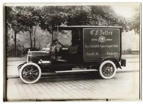 Fotografie Klein-Lastwagen Fa. Zeller Geschäft fürPapier & Comptoir Bedarf, LKW mit Weinberger-Aufbau Zeppelinstr. 71