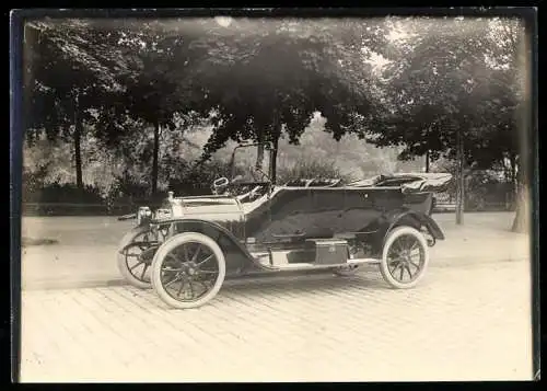 Fotografie Auto Protos Cabrio, Cabriolet mit Weinberger Karosserie vor der Fabrik Zeppelinstr. 71 in München