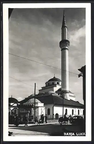 AK Banja Luka, Leute an der Moschee