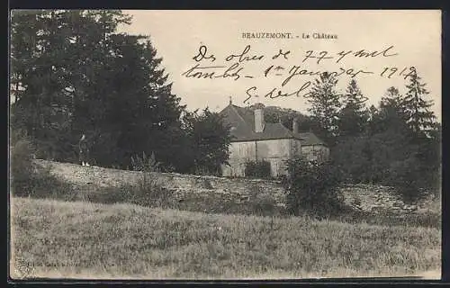 AK Beauzemont, Le Château entouré d`arbres et de verdure