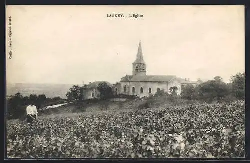 AK Lagney, L`Église vue depuis les vignobles
