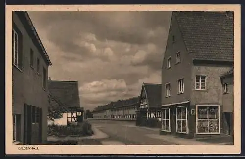 AK Gildenhall, Strassenpartie mit Geschäft