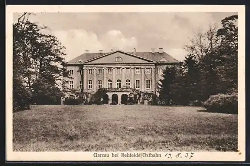 AK Garzau, Schloss vom Garten her gesehen