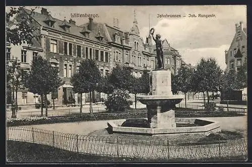 AK Wittenberge, Jahnbrunnen in der Joh. Rungestrasse
