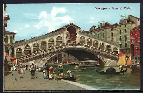 AK Venezia, Ponte di Rialto, Spaziergänger am Ufer, Dampfer, Gondel