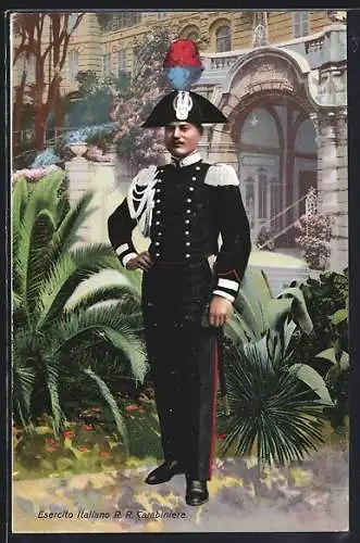 AK italienischer Polizist in Uniform, Esercito Italiano R.R. Carabiniere