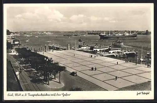 AK Kiel, Blick von der Seegartenbrücke auf den Hafen