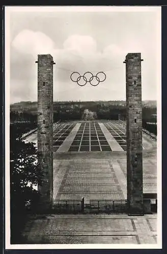 AK Berlin, Olympische Spiele 1936, Blick durch das Osttor