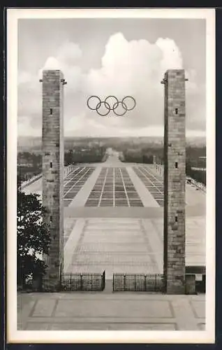 AK Berlin, Reichssportfeld, Osttor mit Olympiaringen