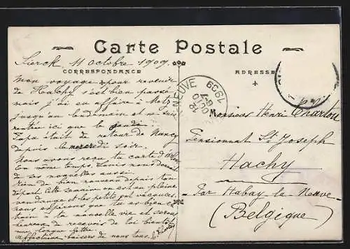 AK Jeanne d`Arc / Johanna von Orleans erscheint in Ritterrüstung an einem Torbogen