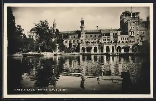 AK Venezia-Lido, Hotel Excelsior