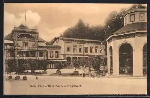 AK Bad Petersthal /Schwarzwald, Panorama der Kurhausanlagen