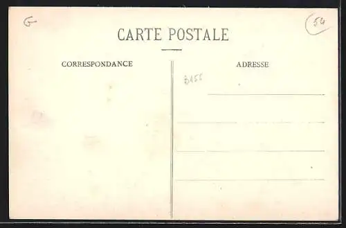 AK Parroy, Le Château et scène de rue animée