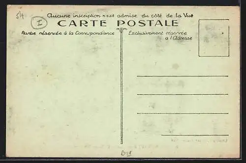 AK Longwy-Haut, Café de Bourgogne et passants devant le restaurant