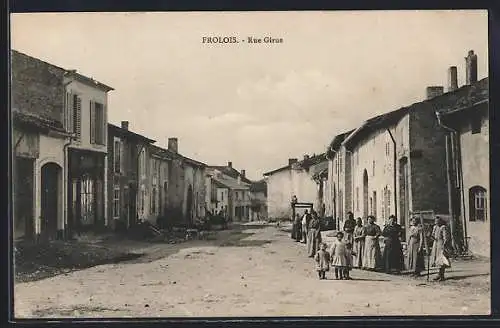 AK Frolois, Rue Grise animée avec des habitants