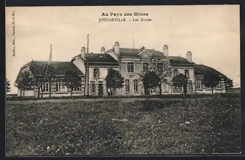 AK Joudreville, Les Écoles