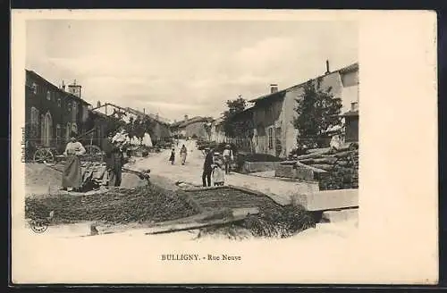 AK Bulligny, Rue Neuve animée avec des habitants et bâtiments historiques