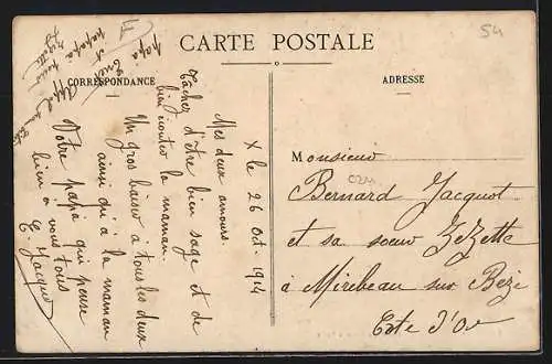 AK Goviller, Rue Cubarail avec charrettes et café-restaurant