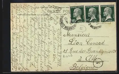 AK Cirey, Place Chevandier avec fontaine et bâtiments résidentiels