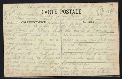 AK Manonviller, Vue intérieure des maisons et rue paisible