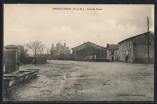 AK Thiébauménil, Grande Route et bâtiments environnants