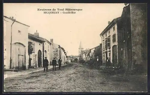 AK Bicqueley, Grande-Rue pittoresque