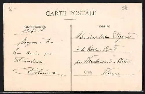 AK Saint-Nicolas-de-Port, Grande-Rue animée avec vue sur l`église