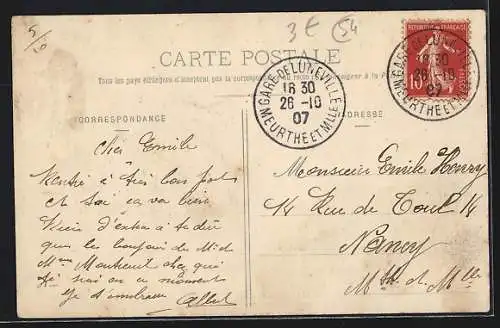 AK Lunéville, Rue de Viller animée avec passants et bâtiments historiques