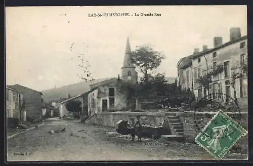 AK Lay-St-Christophe, La Grande Rue