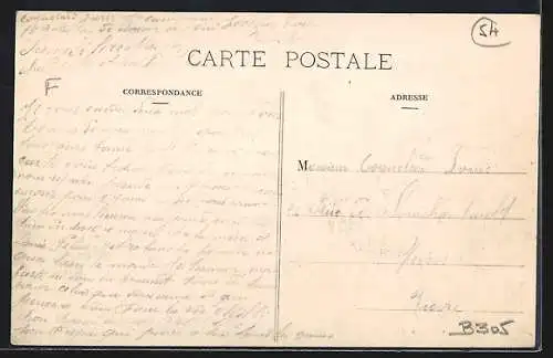 AK Bénaménil, Vue intérieure de la rue principale avec passants et maisons