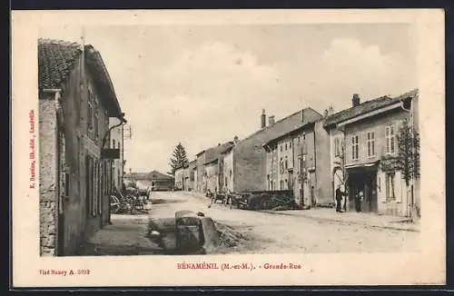 AK Bénaménil, Grande-Rue animée avec charrettes et passants