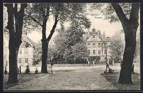 AK Hohen-Finow, Schloss Finow